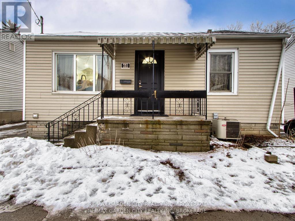 68 CARLTON STREET, St. Catharines, Ontario