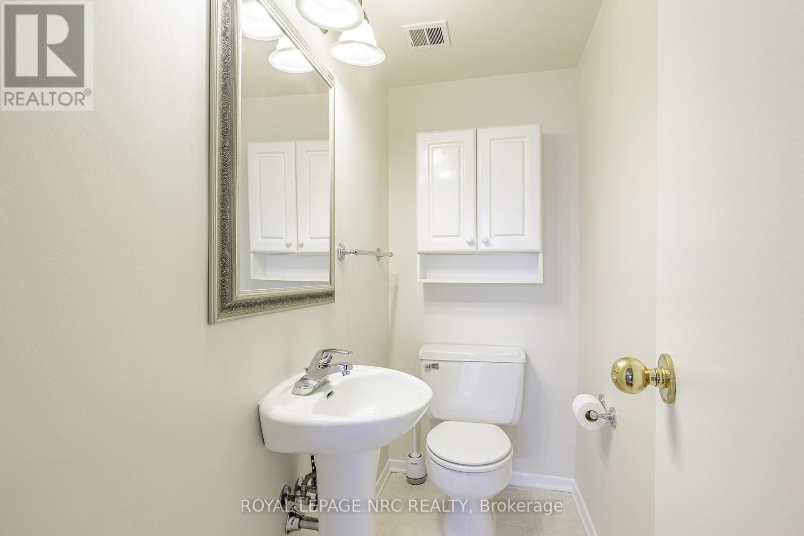 1006 - 15 Towering Heights Boulevard, St. Catharines, Ontario  L2T 3G7 - Photo 21 - X12912116