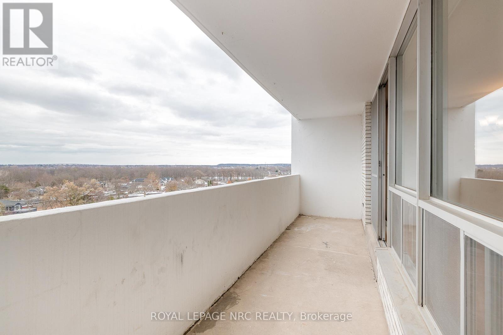 1006 - 15 Towering Heights Boulevard, St. Catharines, Ontario  L2T 3G7 - Photo 23 - X12912116
