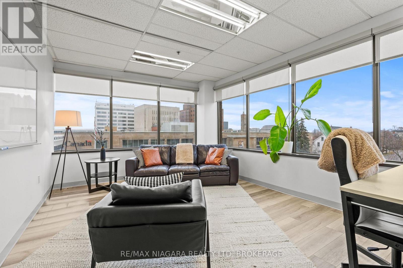 300 - 43 Church Street, St. Catharines, Ontario  L2R 7E1 - Photo 15 - X12915022