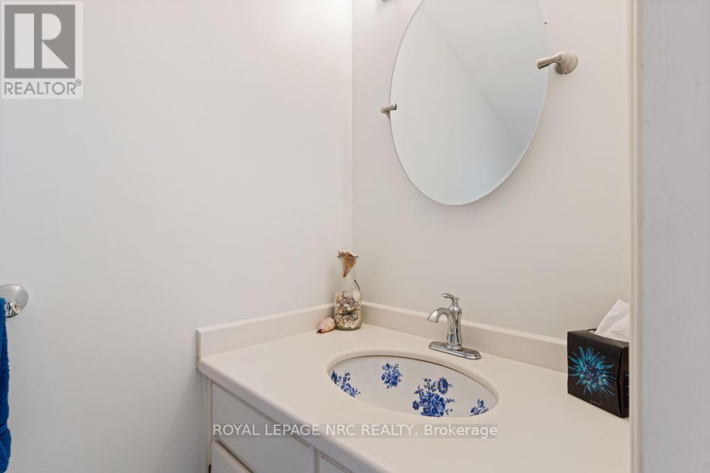 7 Christopher Street, Niagara-On-The-Lake, Ontario  L0S 1J0 - Photo 42 - X12915098