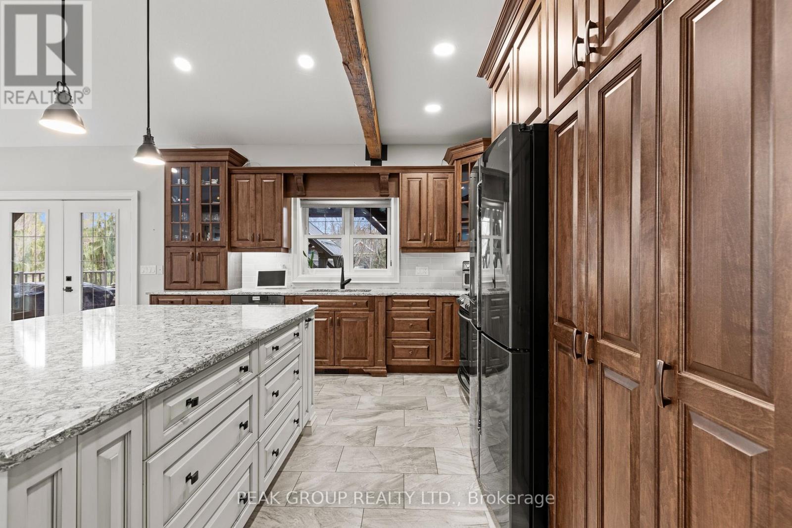 662 Foss Road, Pelham, Ontario  L0S 1C0 - Photo 11 - X12915752