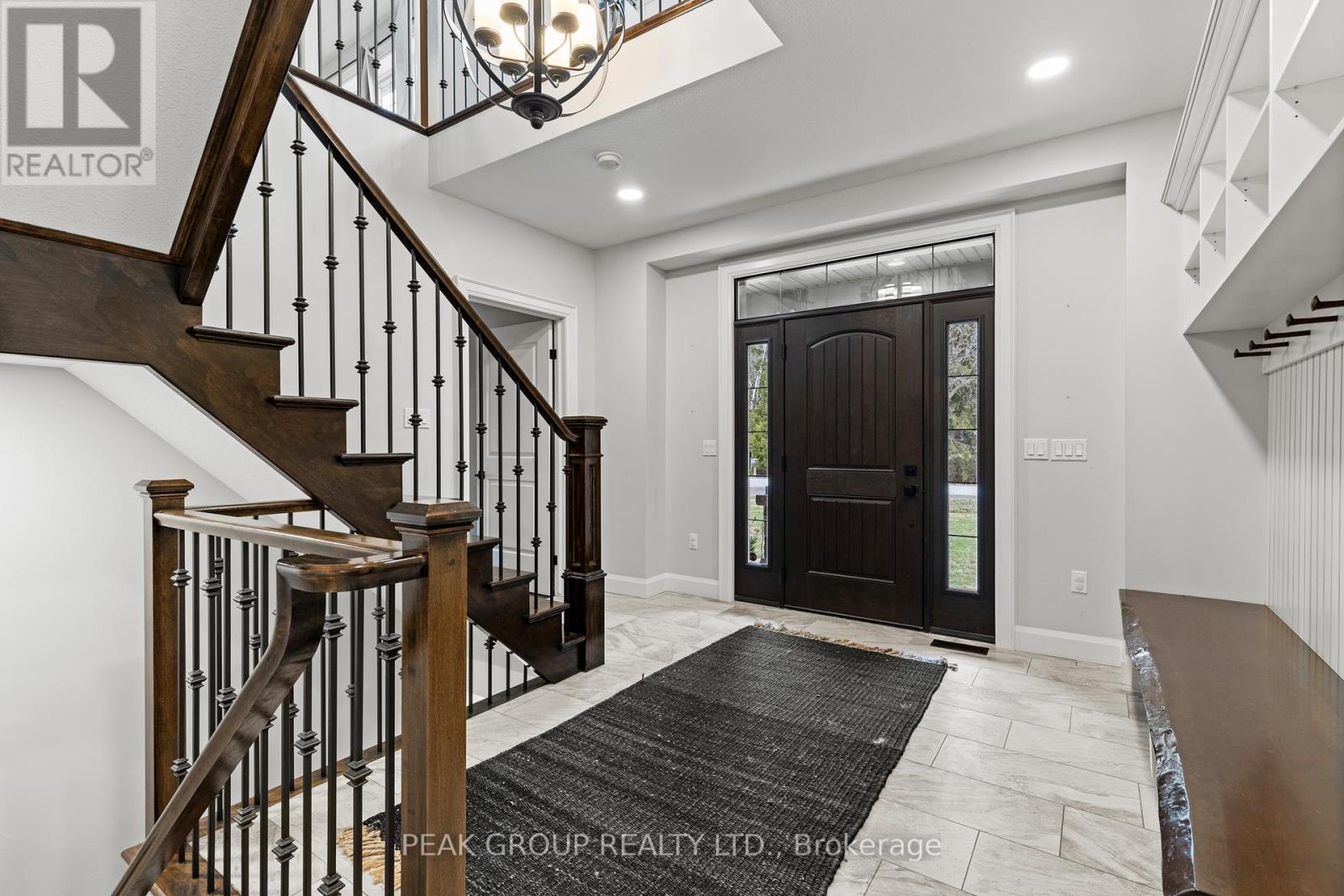 662 Foss Road, Pelham, Ontario  L0S 1C0 - Photo 9 - X12915752