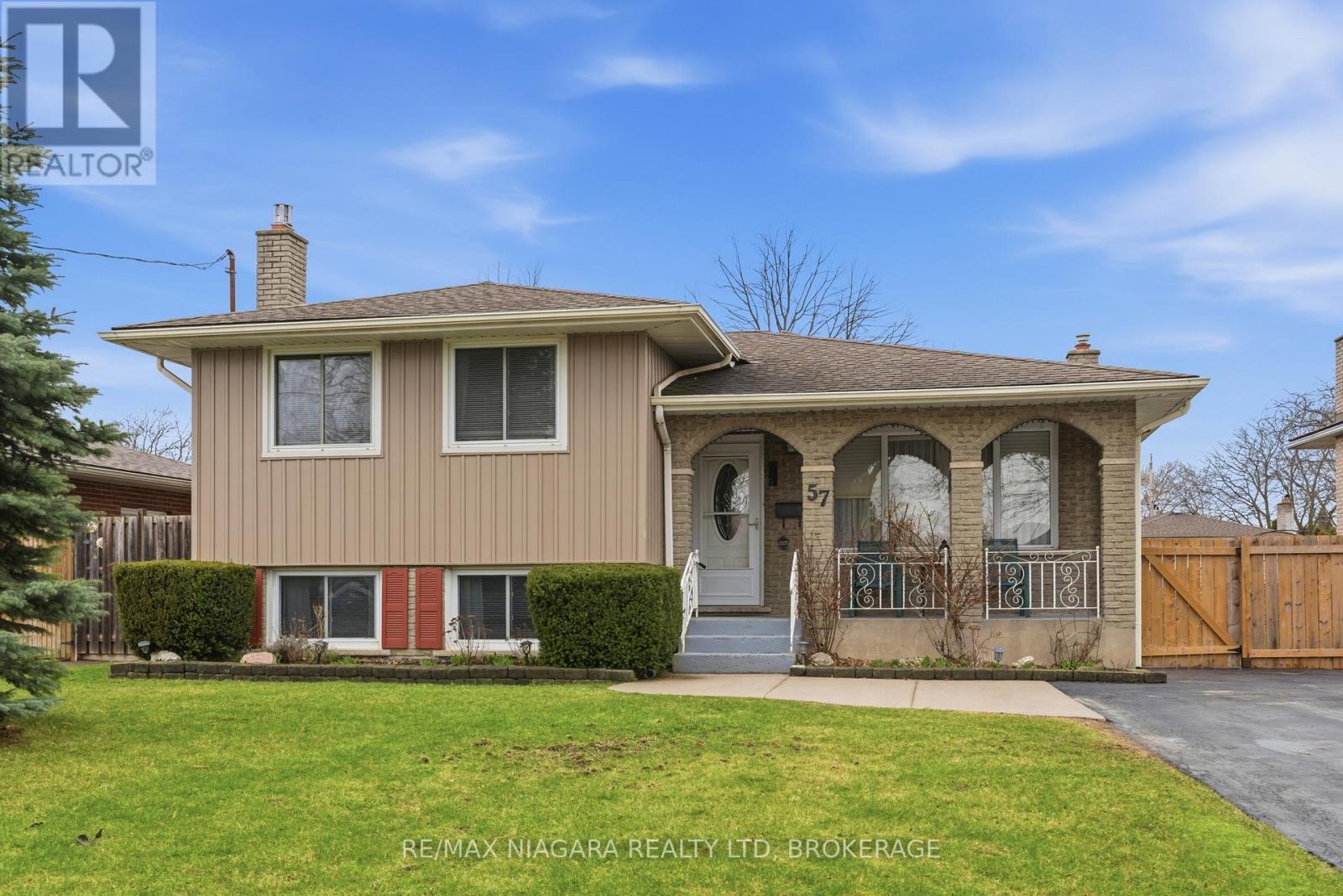 57 MEREDITH DRIVE, St. Catharines, Ontario