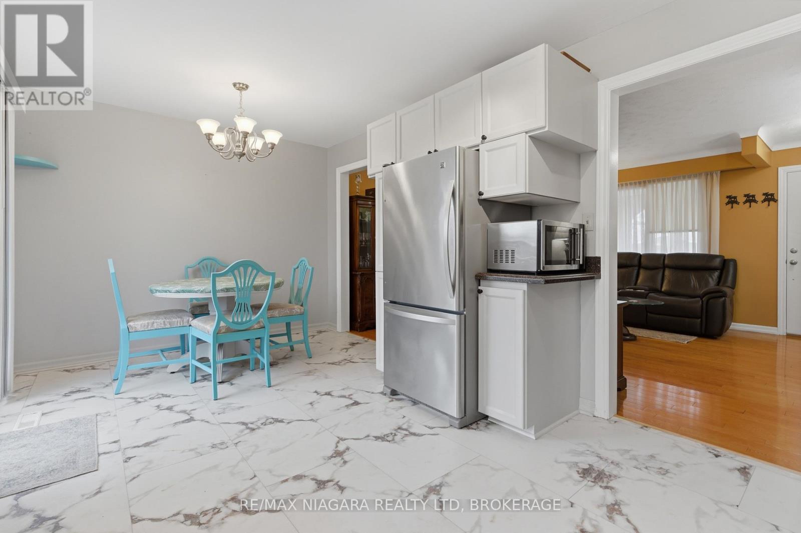 57 Meredith Drive, St. Catharines, Ontario  L2M 6R5 - Photo 9 - X12915930