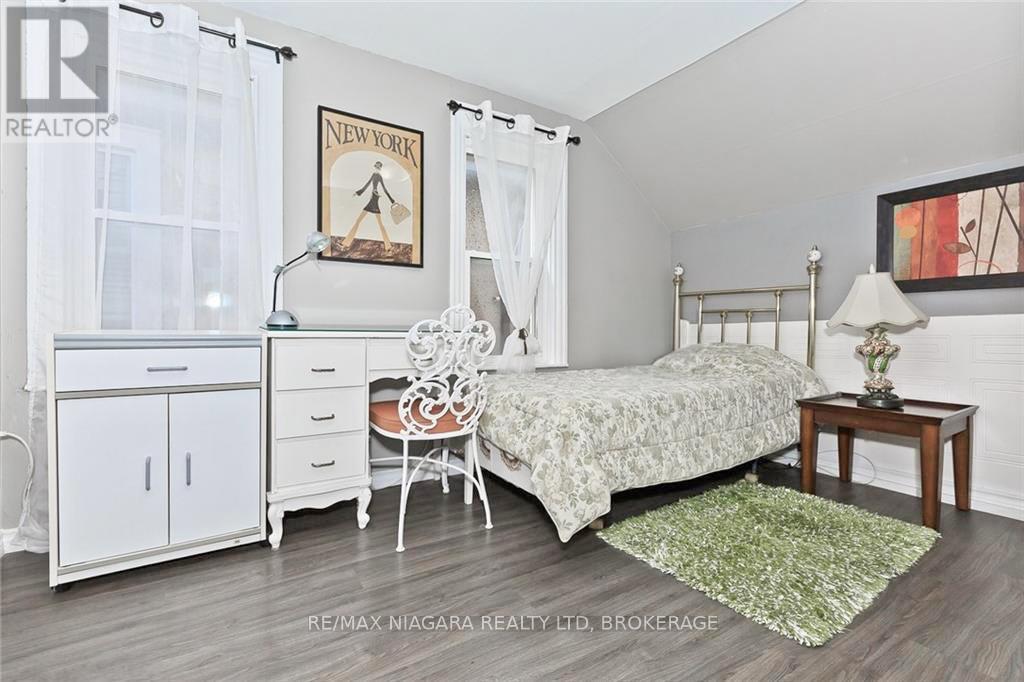 144 Burgar Street, Welland, Ontario  L3B 2S8 - Photo 12 - X12917442