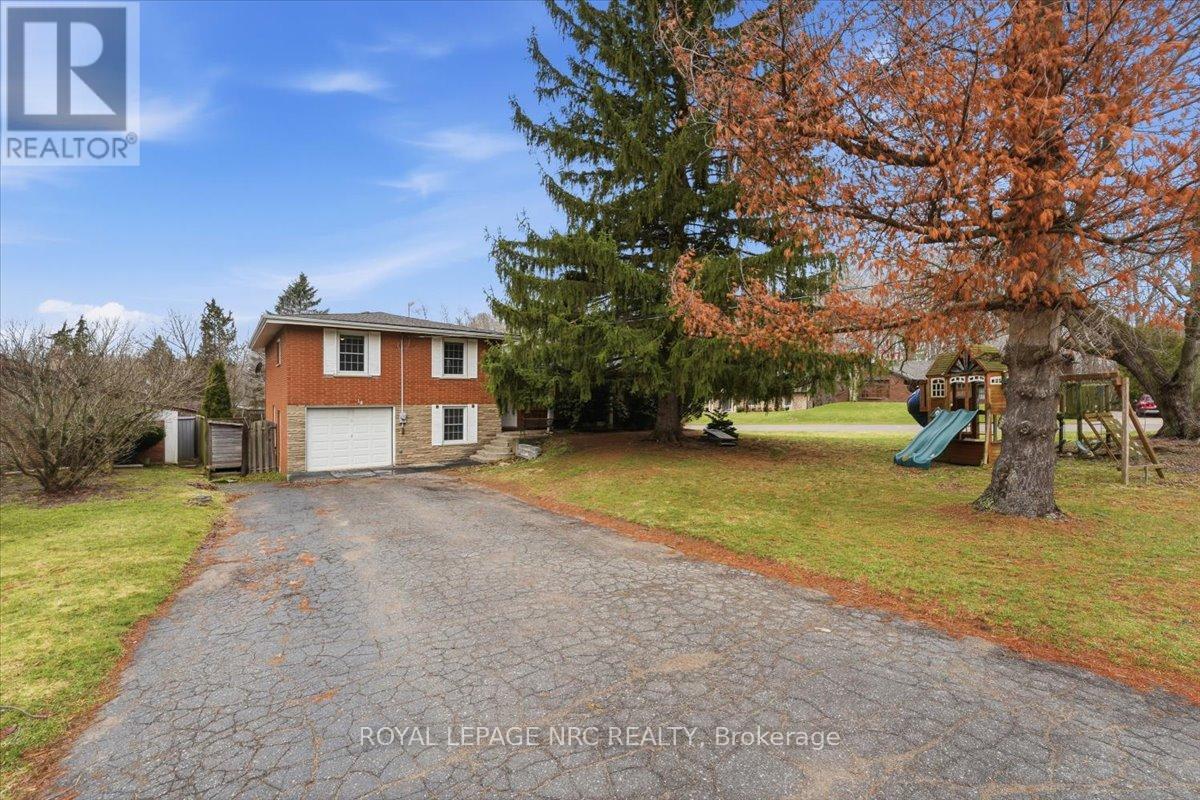 14 Valiant Street, Pelham, Ontario  L0S 1E0 - Photo 3 - X12917886