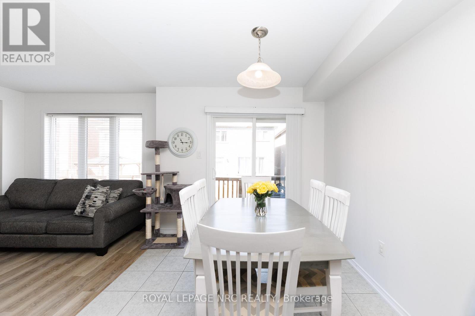 7794 White Pine Crescent, Niagara Falls, Ontario  L2H 3R4 - Photo 10 - X12918054