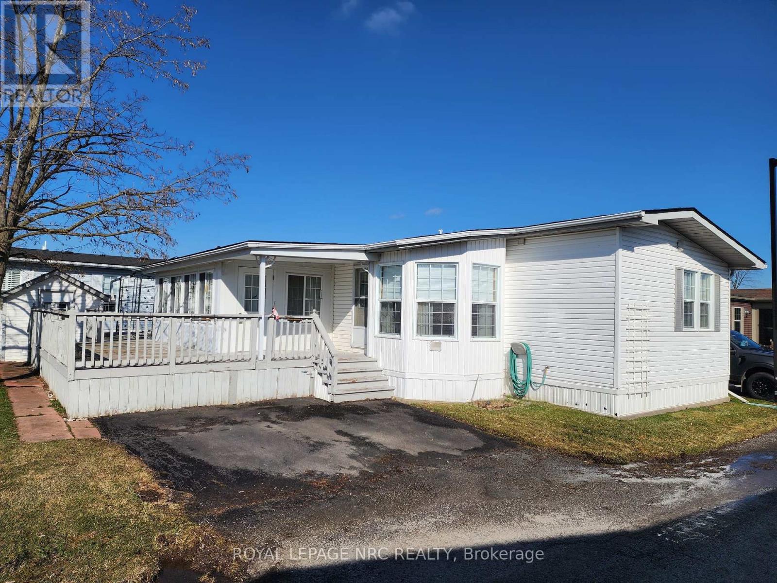 233 - 3033 Townline Road, Fort Erie, Ontario  L0S 1S1 - Photo 2 - X12918060