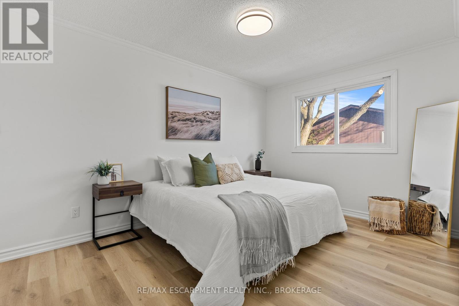 121 Rockwood Avenue, St. Catharines, Ontario  L2P 3S1 - Photo 20 - X12918158