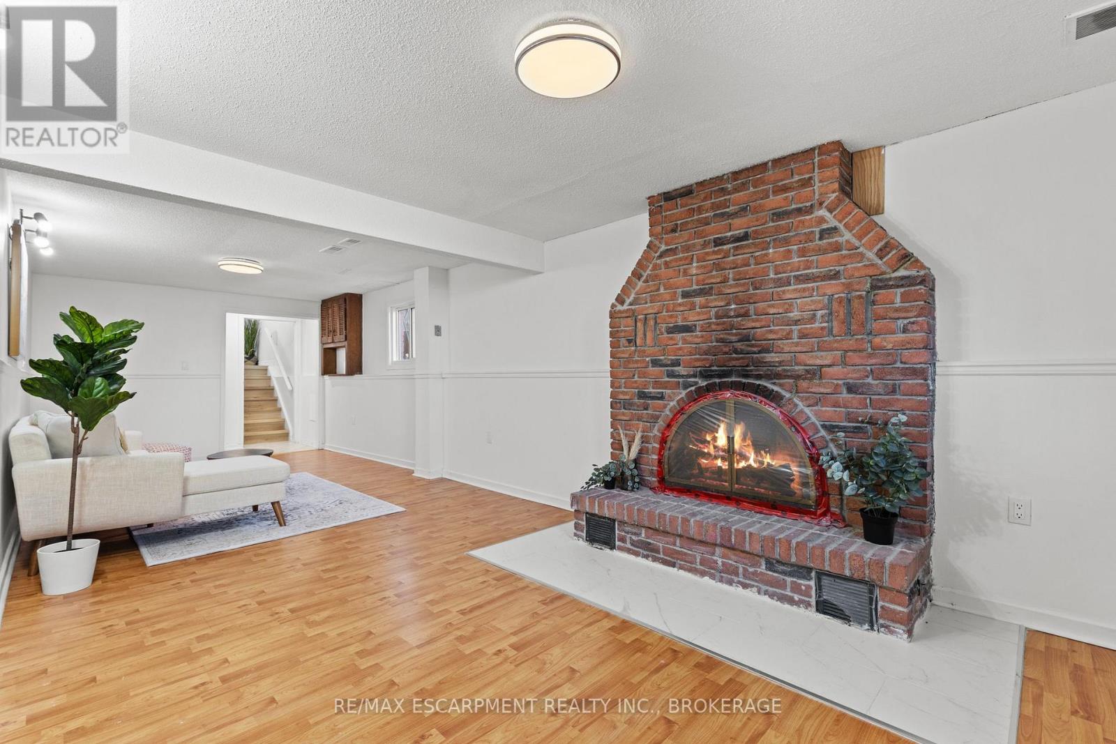 121 Rockwood Avenue, St. Catharines, Ontario  L2P 3S1 - Photo 30 - X12918158