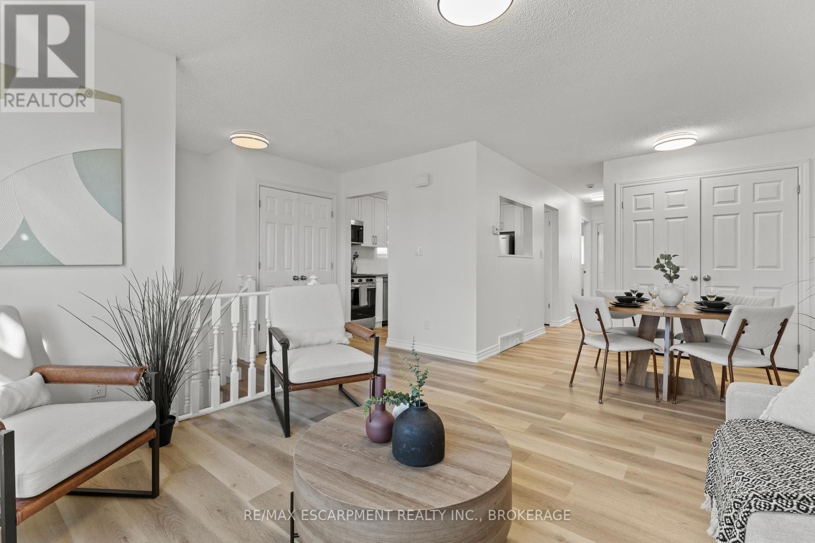 121 Rockwood Avenue, St. Catharines, Ontario  L2P 3S1 - Photo 9 - X12918158