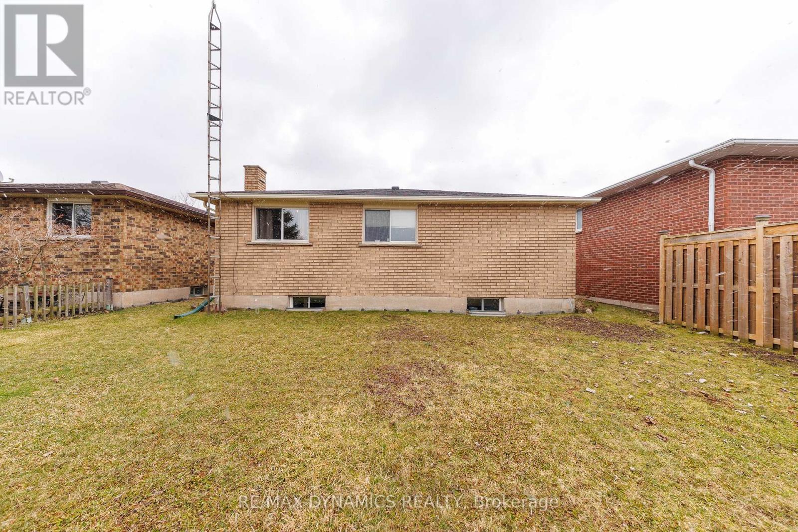 15 Rollins Drive, Welland, Ontario  L3C 6Z7 - Photo 34 - X12918494