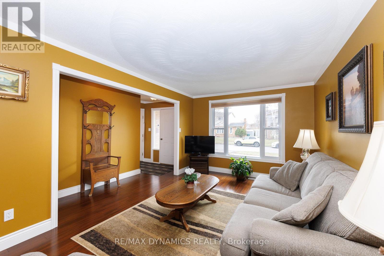 15 Rollins Drive, Welland, Ontario  L3C 6Z7 - Photo 6 - X12918494