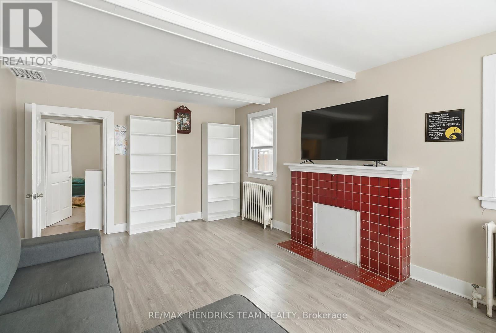 140 Eastchester Avenue, St. Catharines, Ontario  L2P 2Z4 - Photo 5 - X12918522