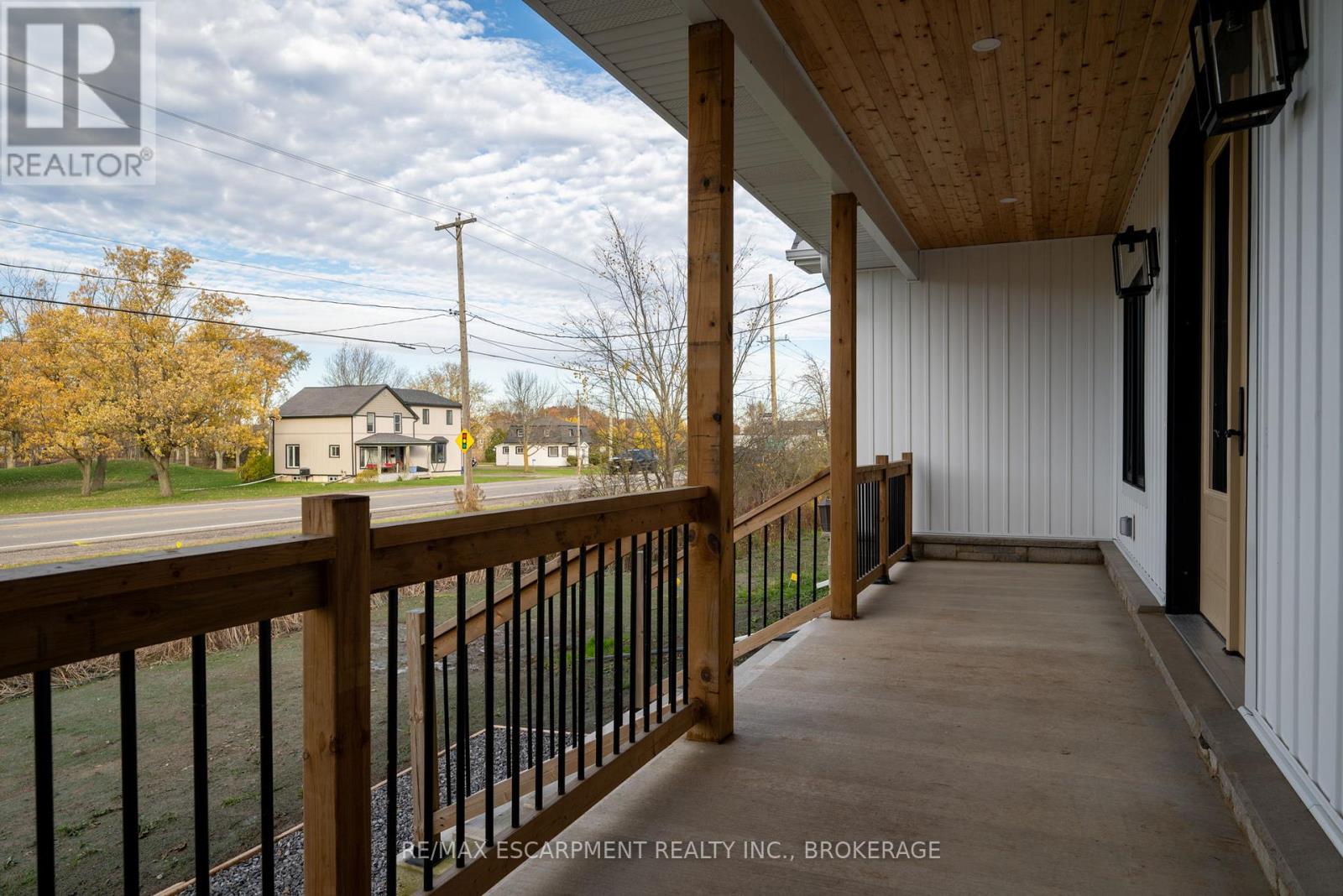 3809 Netherby Road, Fort Erie, Ontario  L0S 1S0 - Photo 3 - X12918540