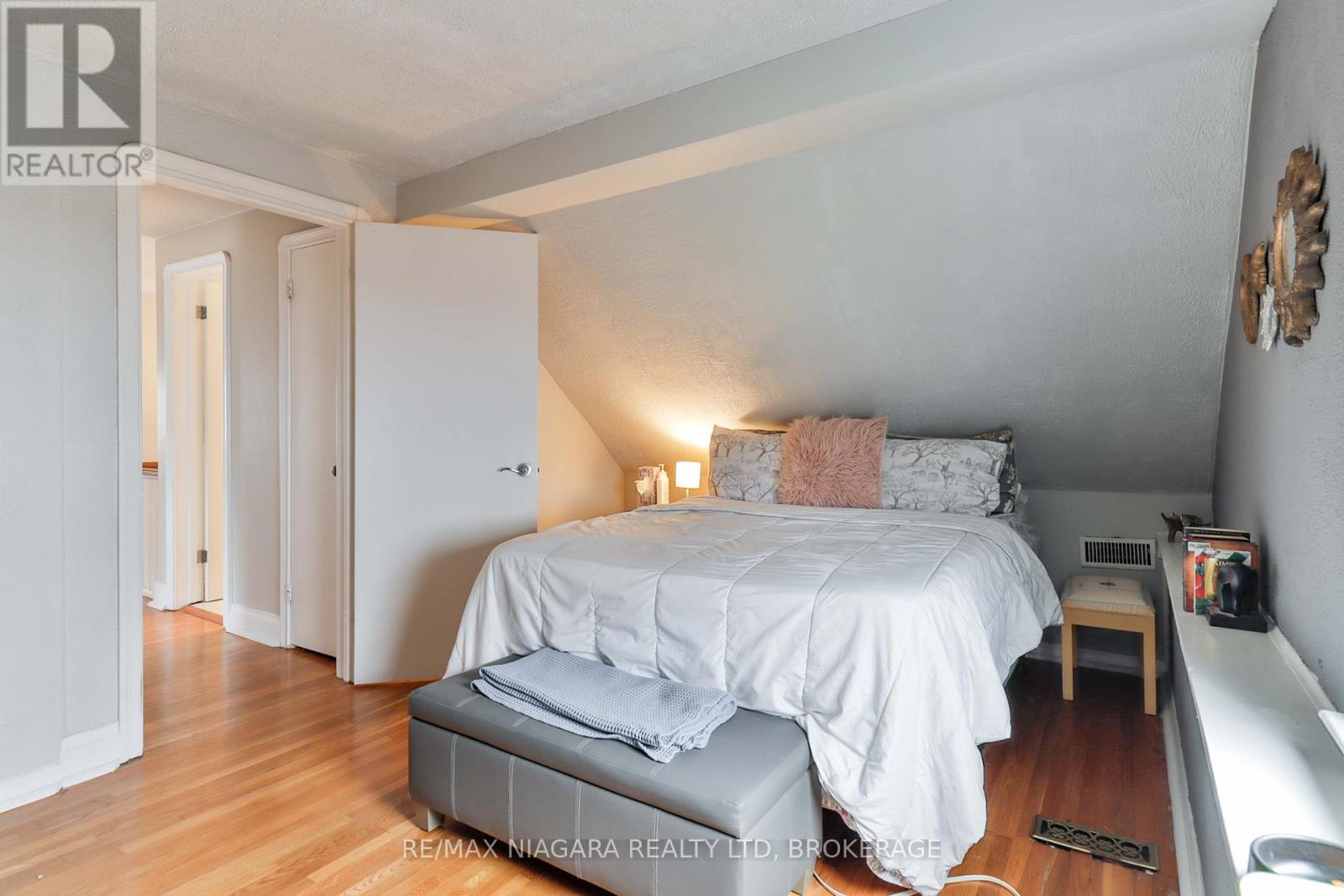 65 Craigmore Crescent, Toronto, Ontario  M2N 2Y6 - Photo 24 - C12925178