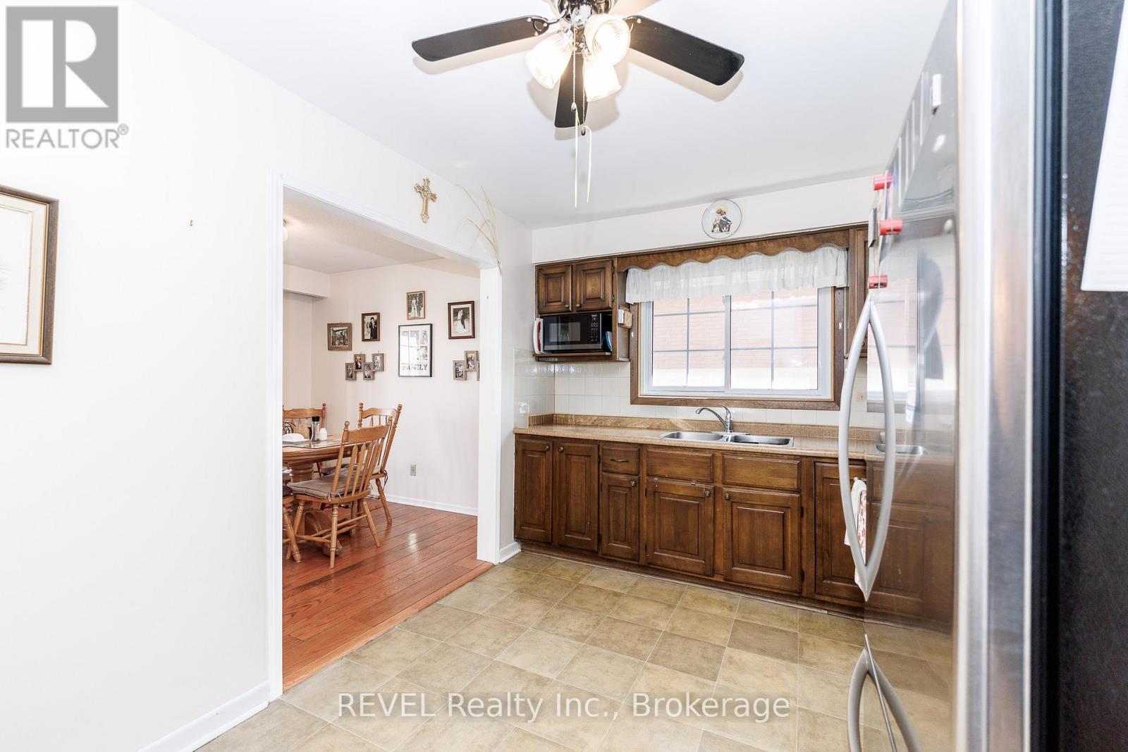 95 Loyalist Drive, Welland, Ontario  L3C 2X9 - Photo 14 - X12925456