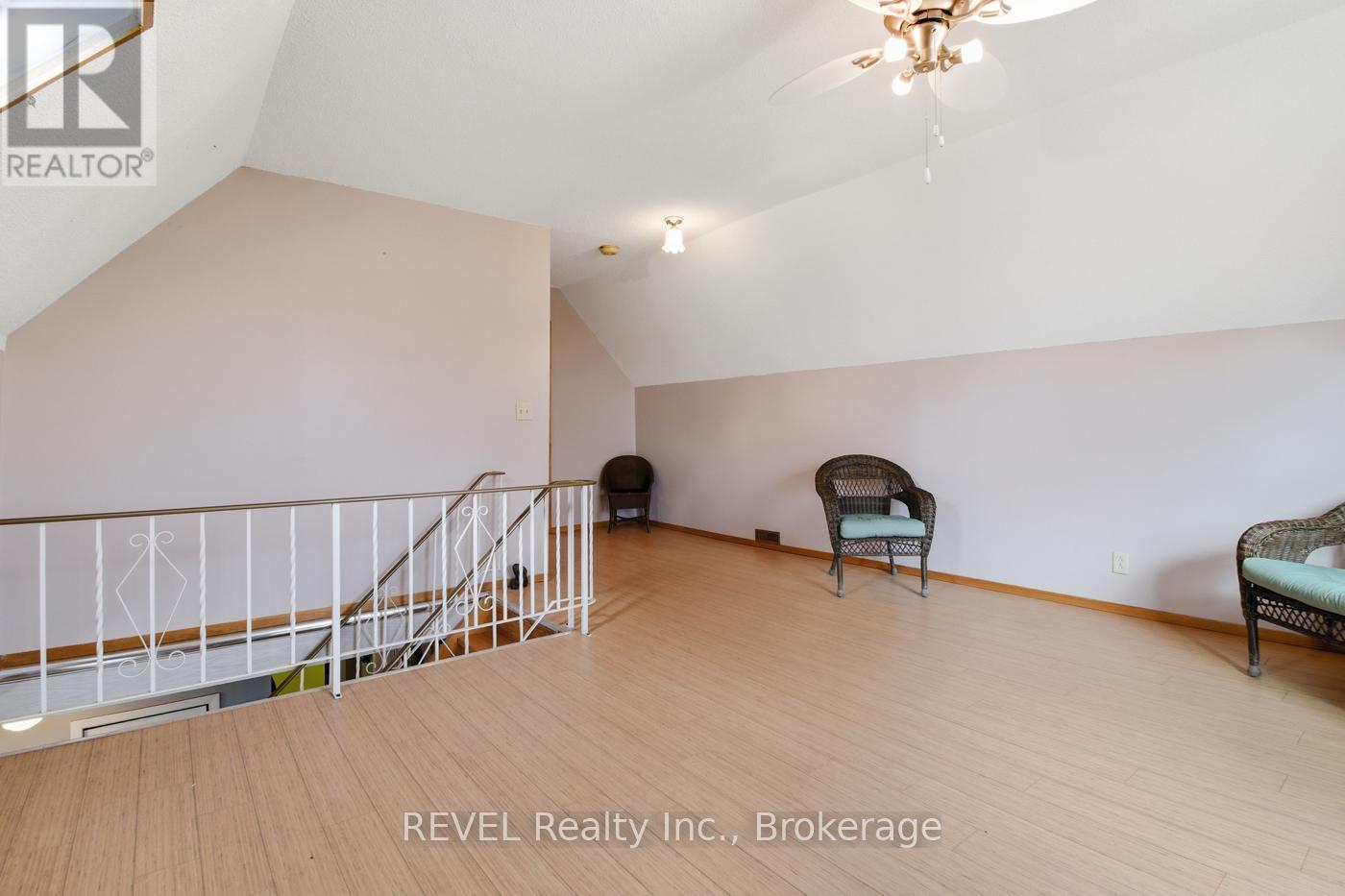 2757 North Shore Drive Drive E, Haldimand, Ontario  N0A 1K0 - Photo 20 - X12928096