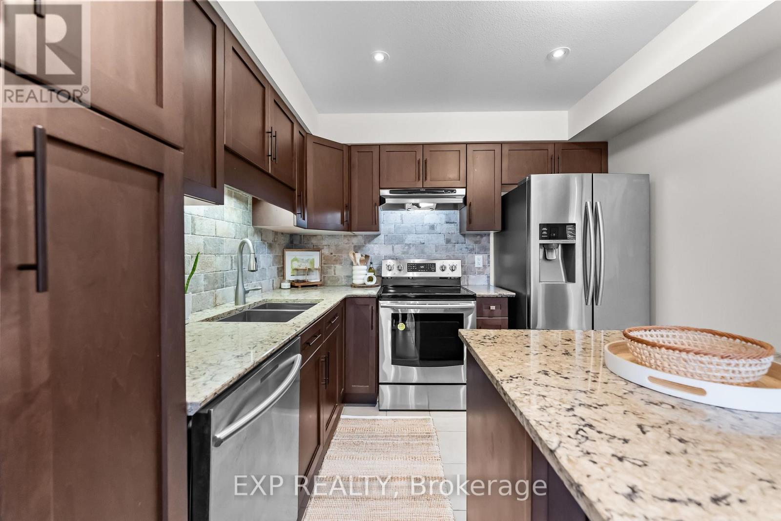 5848 Osprey Avenue, Niagara Falls, Ontario  L2H 0G1 - Photo 16 - X12929010