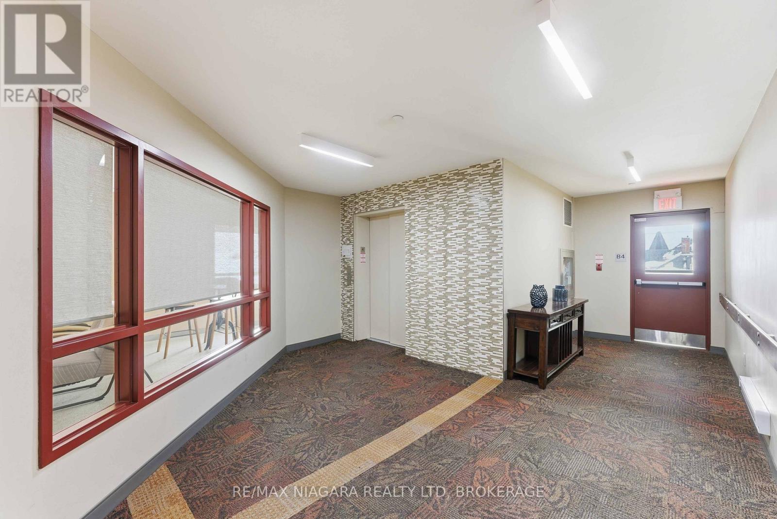 404 - 26 Wellington Street, St. Catharines, Ontario  L2R 5P8 - Photo 24 - X12929028