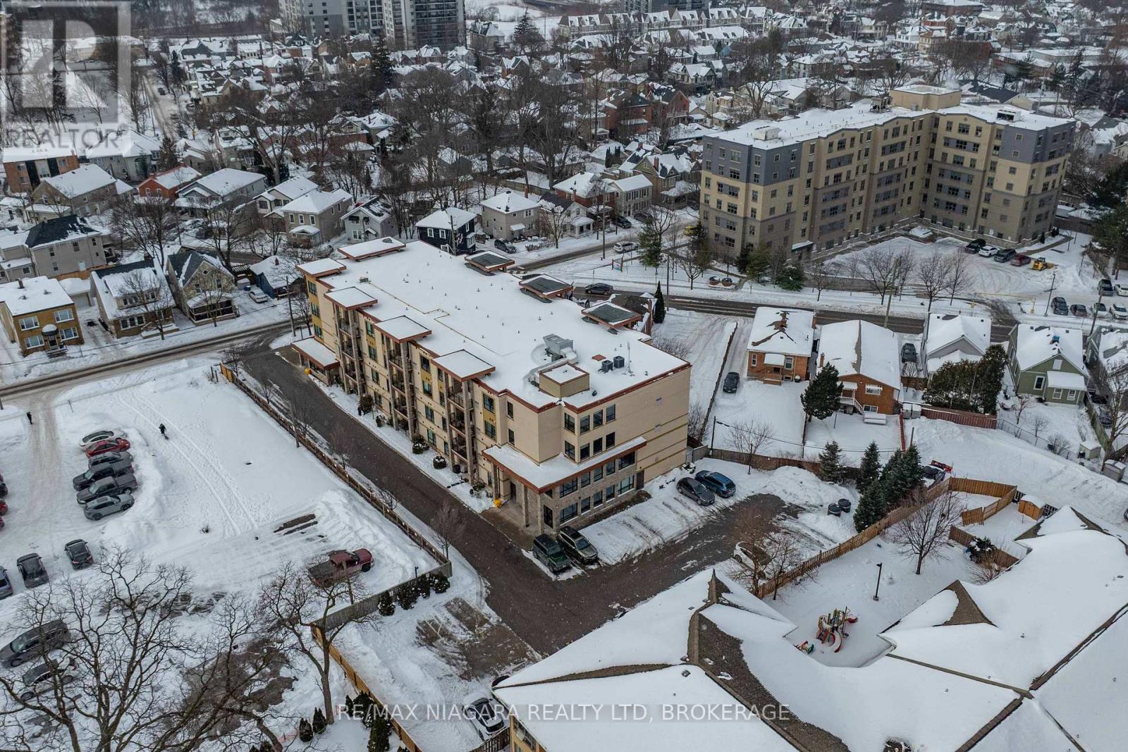 404 - 26 Wellington Street, St. Catharines, Ontario  L2R 5P8 - Photo 29 - X12929028