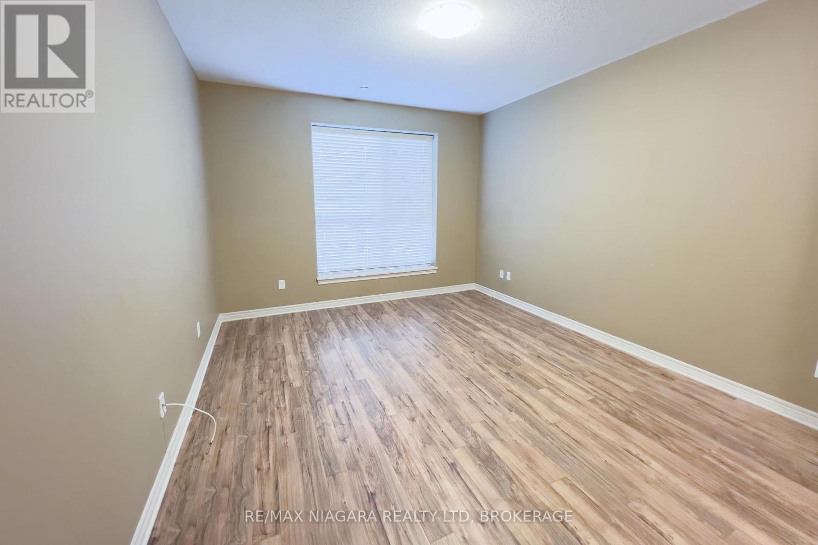 306 - 2799 St. Paul Avenue, Niagara Falls, Ontario  L2J 2L3 - Photo 9 - X12929130