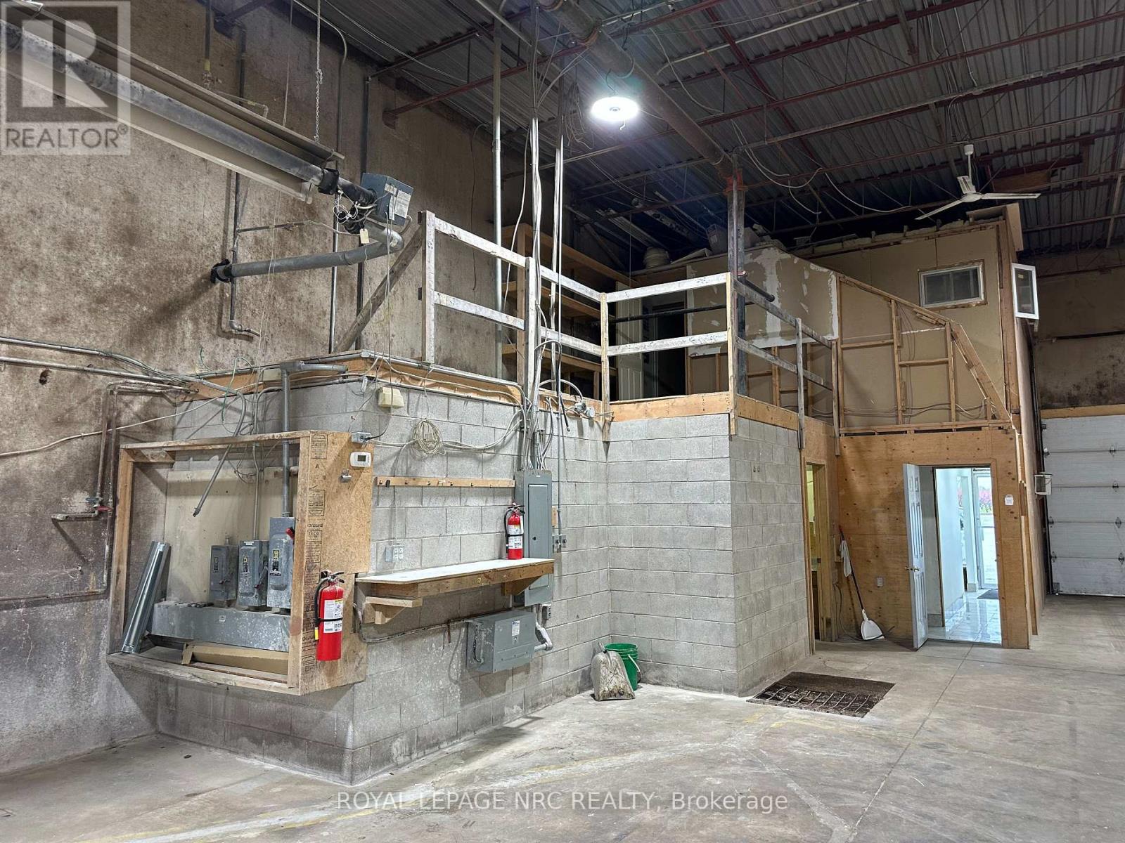 3 - 580 Read Road, St. Catharines, Ontario  L2R 7K6 - Photo 12 - X12930830