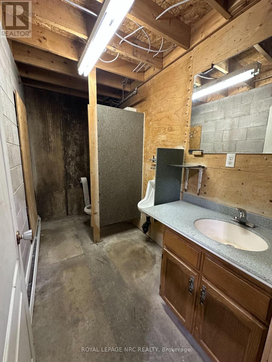 3 - 580 Read Road, St. Catharines, Ontario  L2R 7K6 - Photo 17 - X12930830