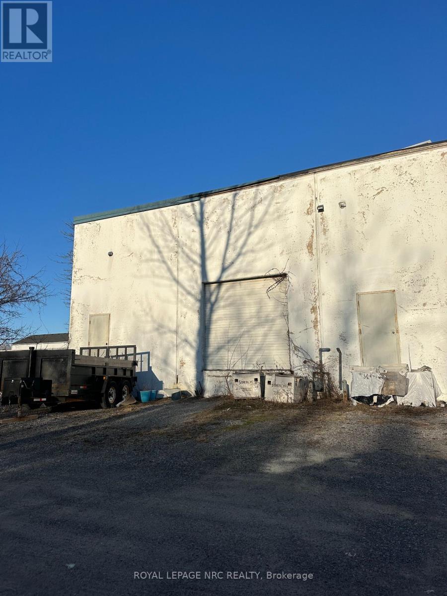 3 - 580 Read Road, St. Catharines, Ontario  L2R 7K6 - Photo 18 - X12930830
