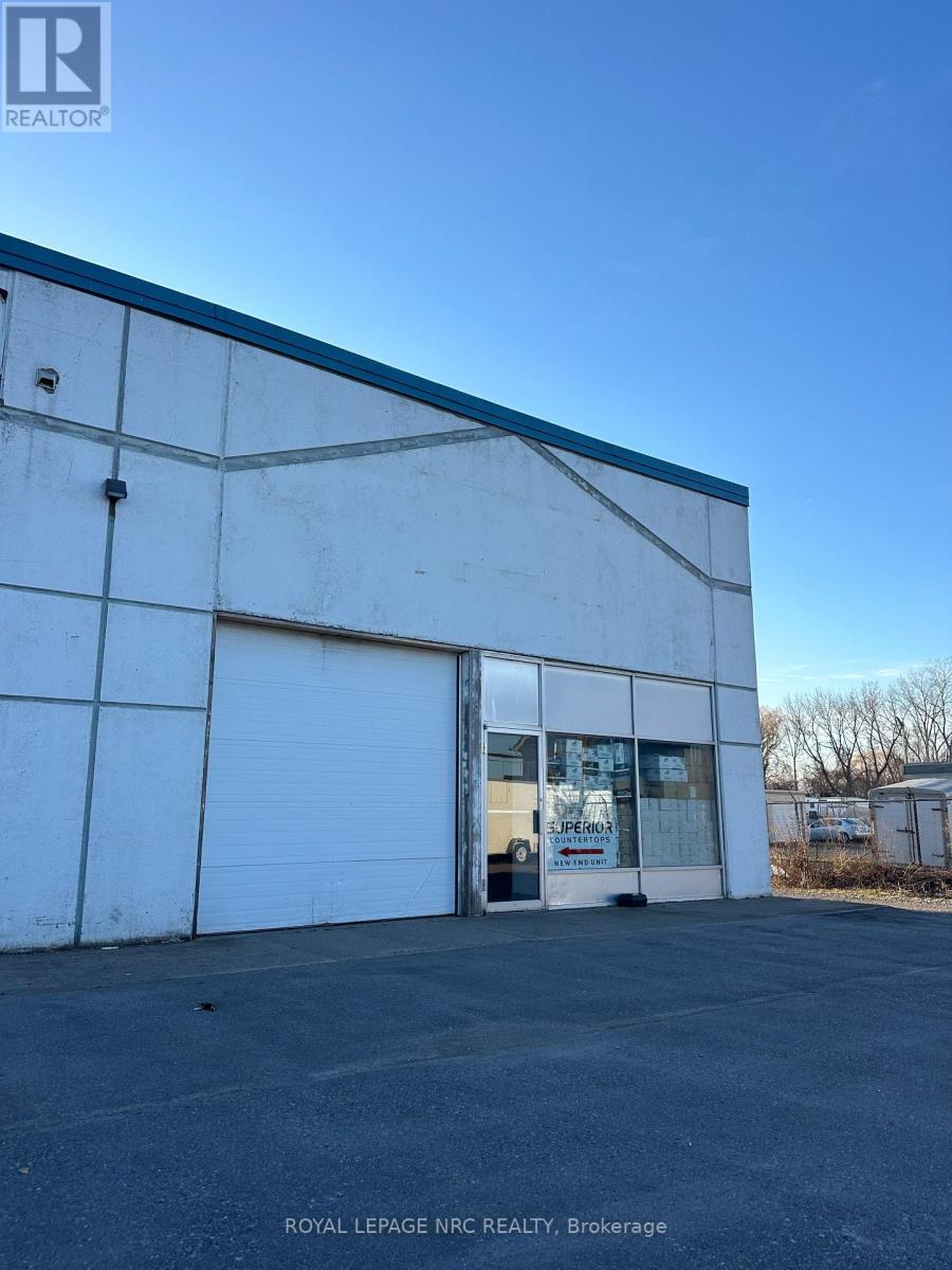 3 - 580 Read Road, St. Catharines, Ontario  L2R 7K6 - Photo 3 - X12930830
