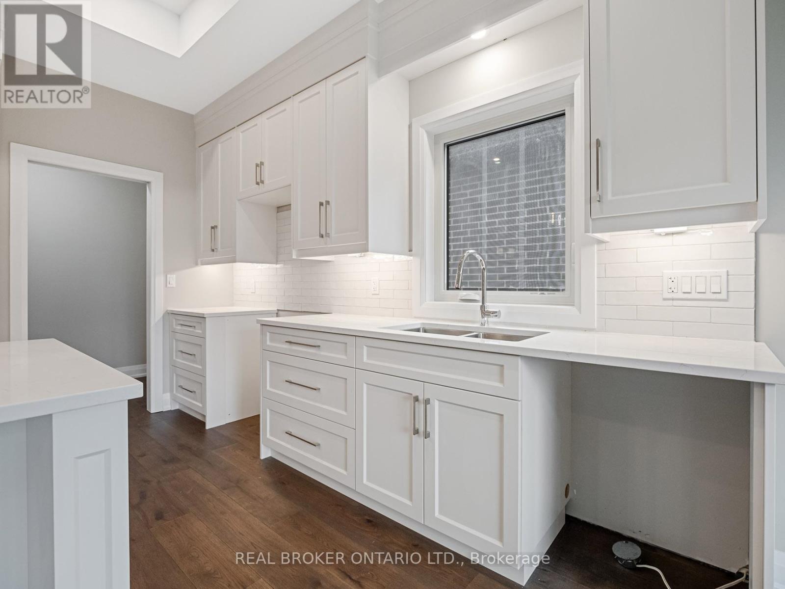 149 Willowbrook Drive, Welland, Ontario  L3C 0G2 - Photo 18 - X12930870