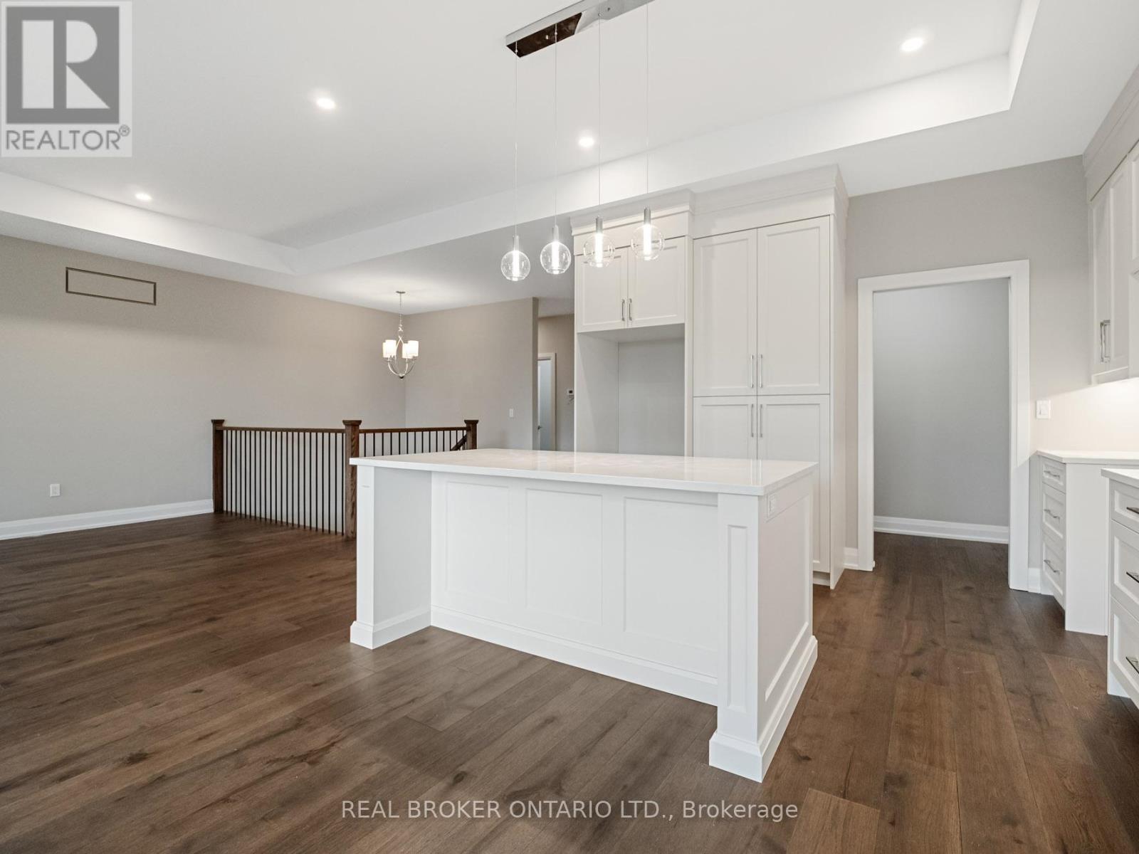 149 Willowbrook Drive, Welland, Ontario  L3C 0G2 - Photo 20 - X12930870