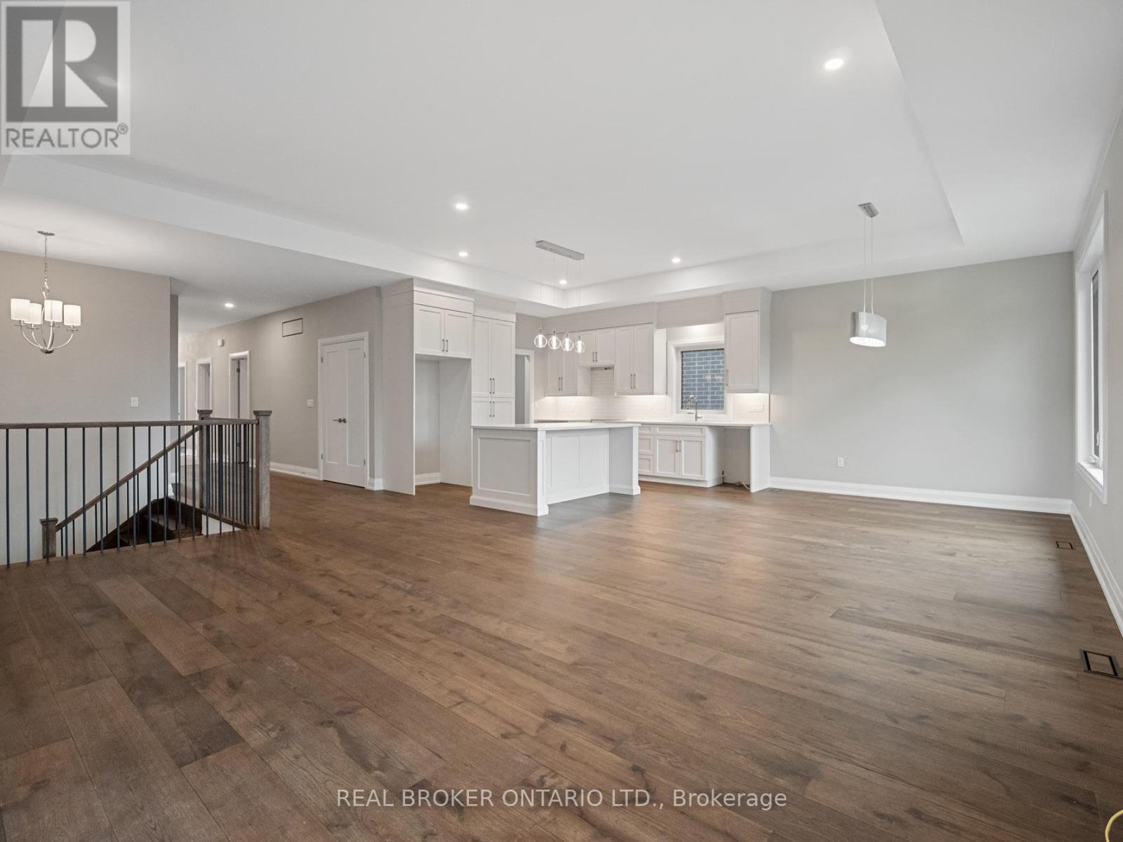 149 Willowbrook Drive, Welland, Ontario  L3C 0G2 - Photo 23 - X12930870