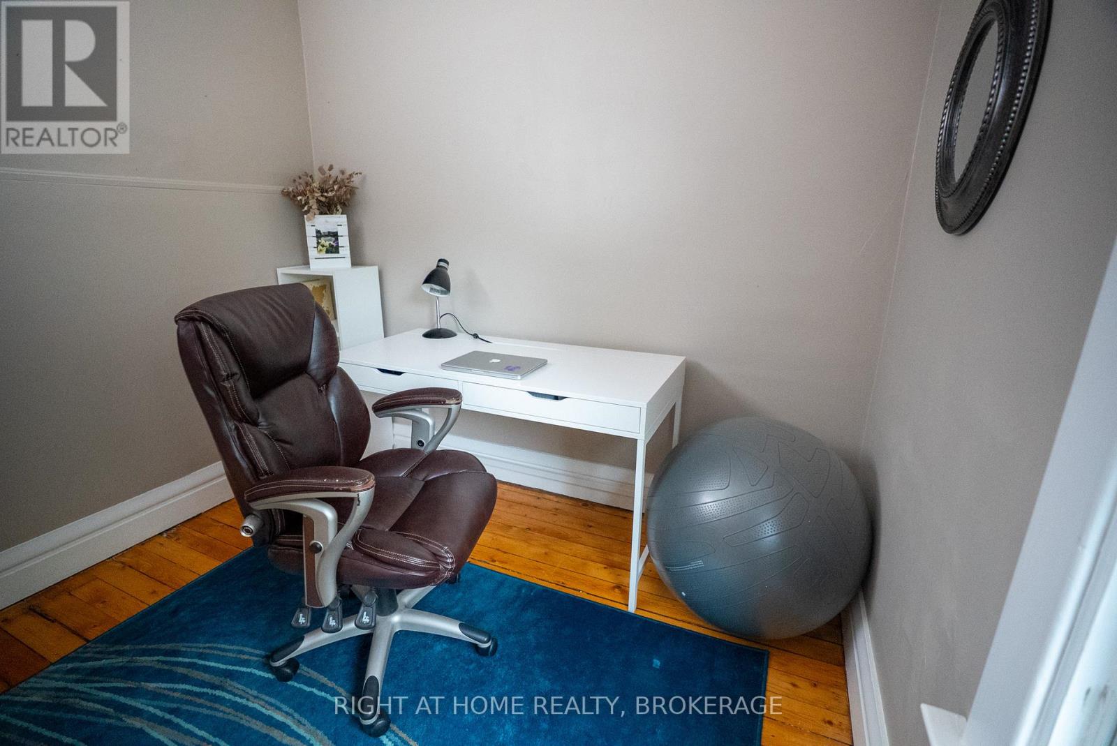 88 Chaplin Avenue, St. Catharines, Ontario  L2R 2E7 - Photo 21 - X12932092