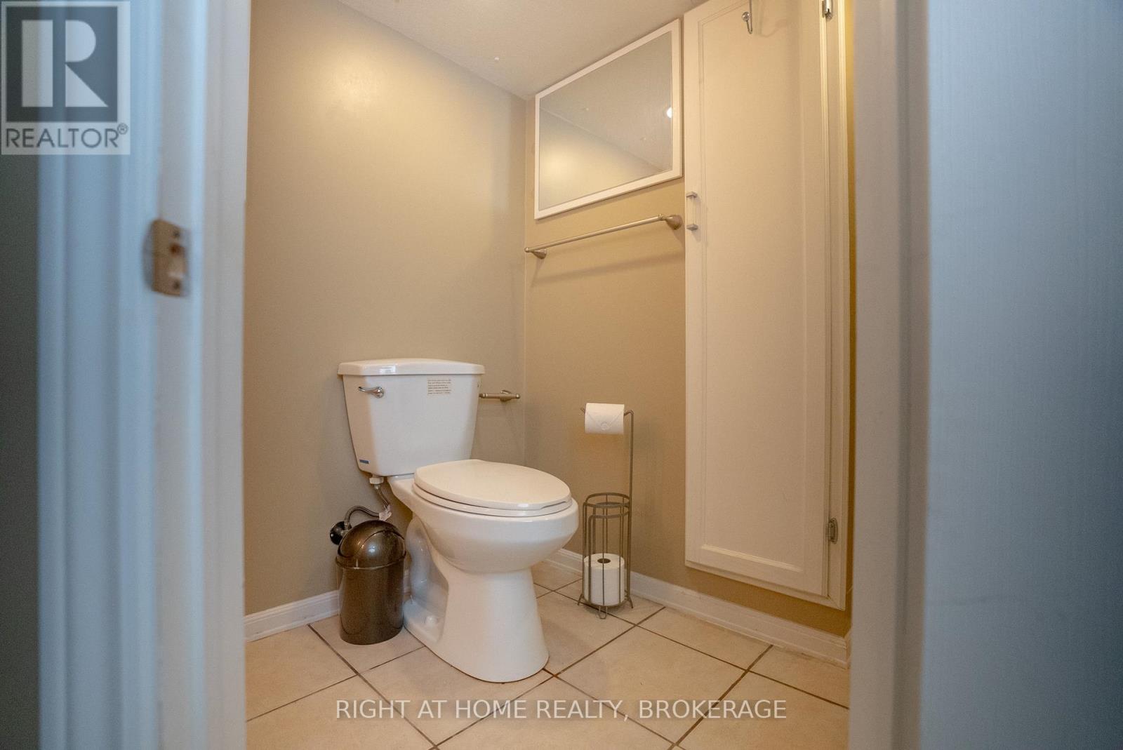 88 Chaplin Avenue, St. Catharines, Ontario  L2R 2E7 - Photo 36 - X12932092