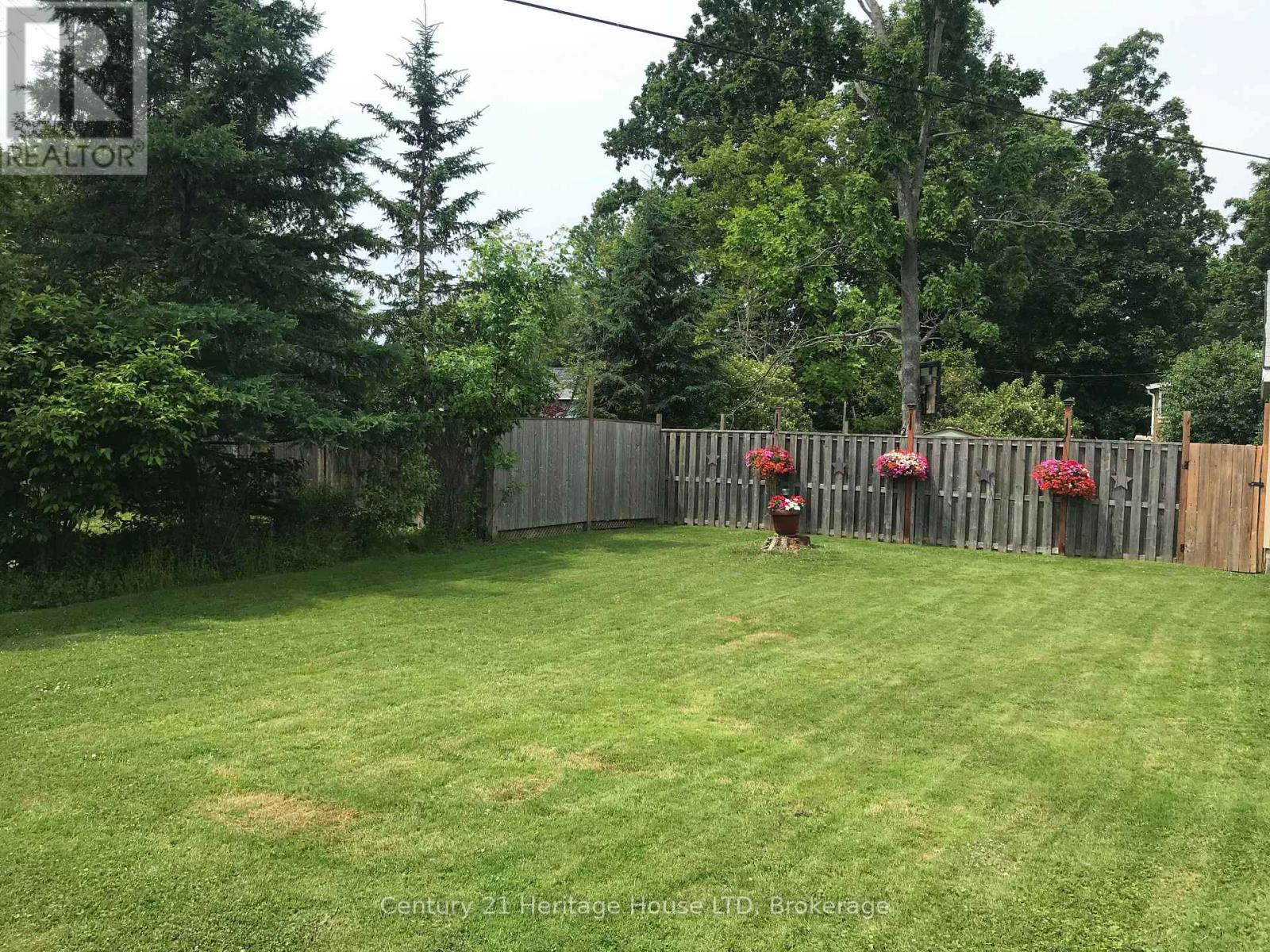 223 Bernard Avenue, Fort Erie, Ontario  L0S 1N0 - Photo 19 - X12932156