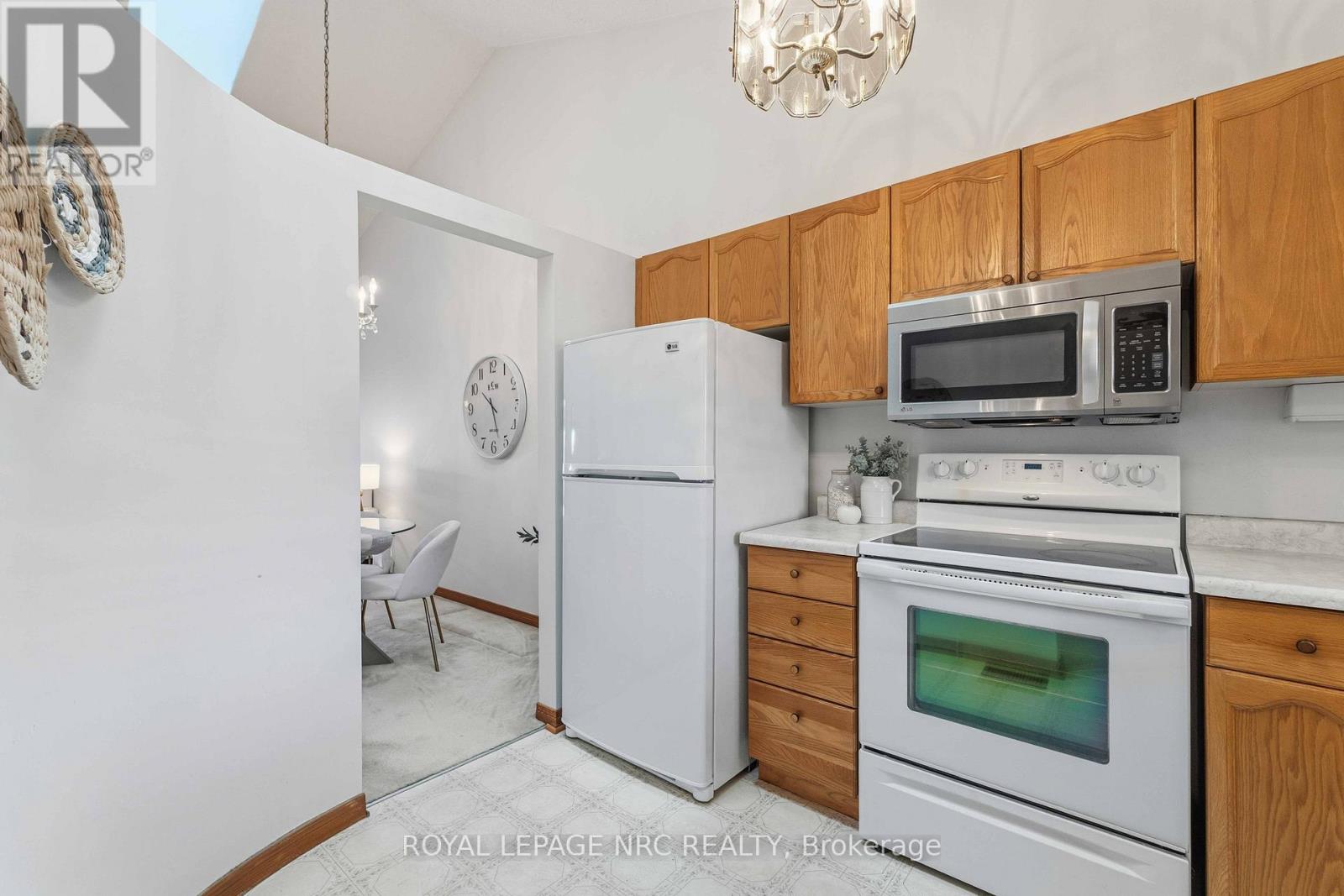 8 - 4115 Apple Blossom Lane, Lincoln, Ontario  L0R 2C0 - Photo 9 - X12932240