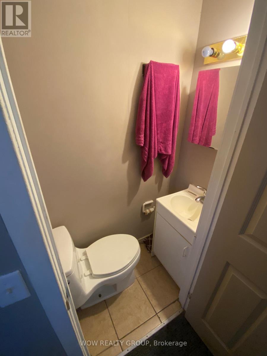 215 Broadway Avenue, Welland, Ontario  L3C 5L7 - Photo 23 - X12932406