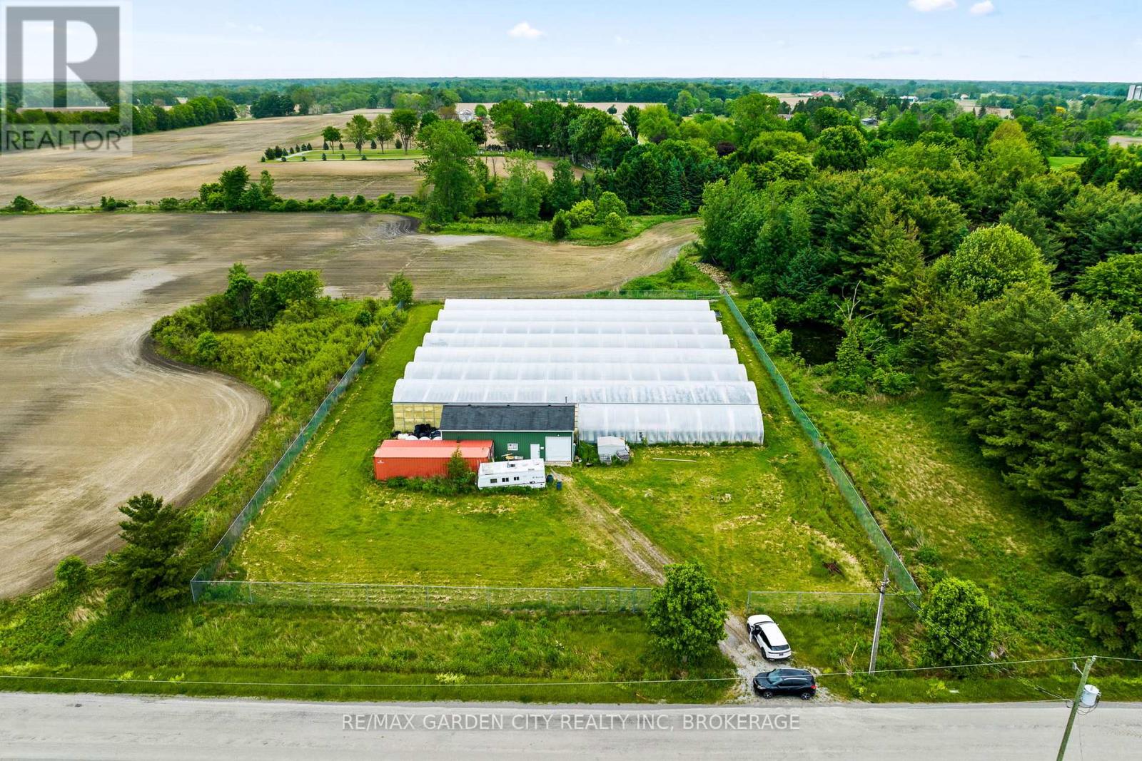 Greenhouse - 53825 Zion Road, Wainfleet, Ontario  L0S 1V0 - Photo 4 - X12933380