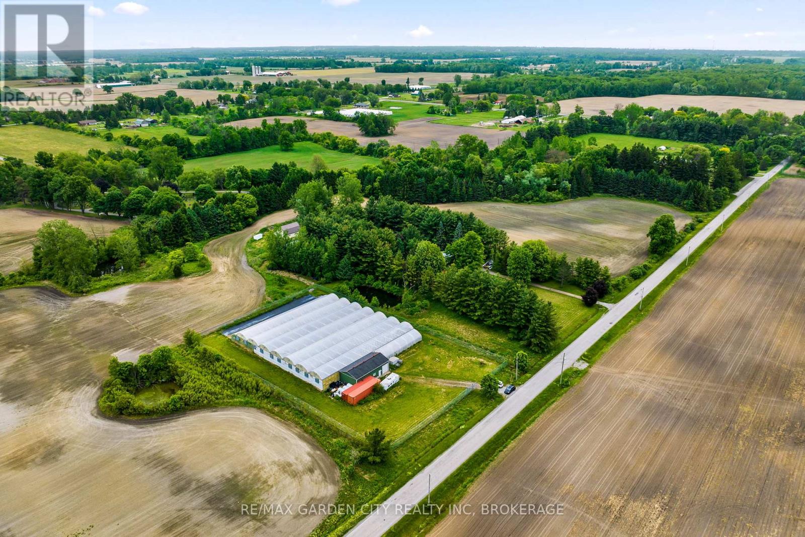 Greenhouse - 53825 Zion Road, Wainfleet, Ontario  L0S 1V0 - Photo 6 - X12933380