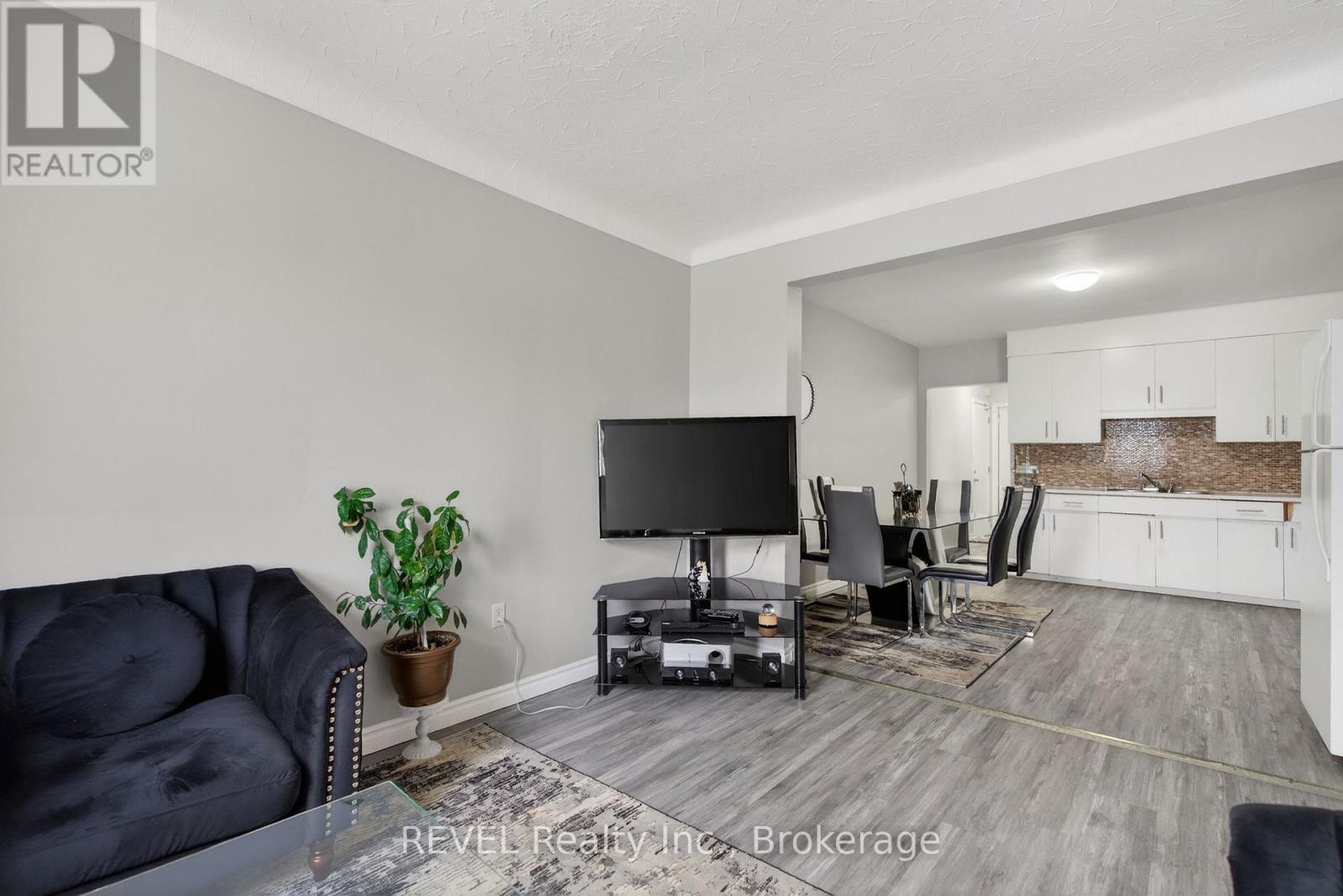 229 Main Street W, Port Colborne, Ontario  L3K 3V7 - Photo 31 - X12933800