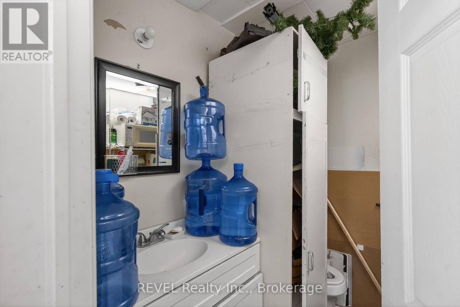 229 Main Street W, Port Colborne, Ontario  L3K 3V7 - Photo 40 - X12933800