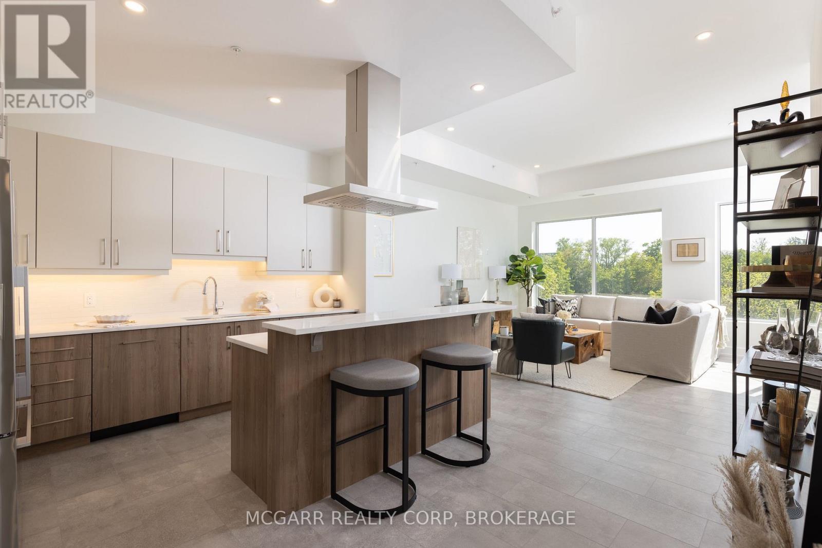 403 - 77 Yates Street, St. Catharines, Ontario  L2R 5R7 - Photo 6 - X12934456