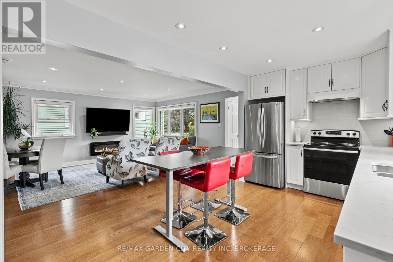 629 Penner Street, Niagara-On-The-Lake, Ontario  L0S 1T0 - Photo 17 - X12938270