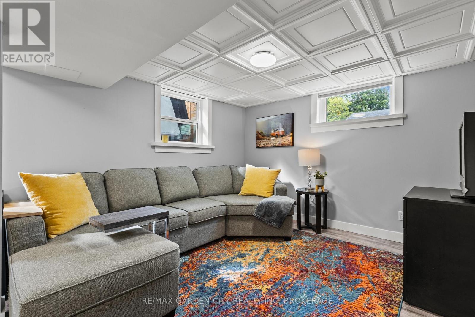 629 Penner Street, Niagara-On-The-Lake, Ontario  L0S 1T0 - Photo 22 - X12938270