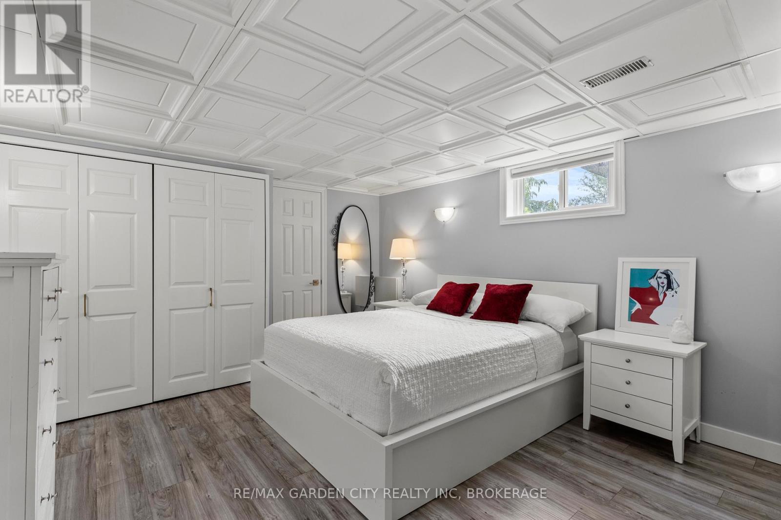629 Penner Street, Niagara-On-The-Lake, Ontario  L0S 1T0 - Photo 24 - X12938270