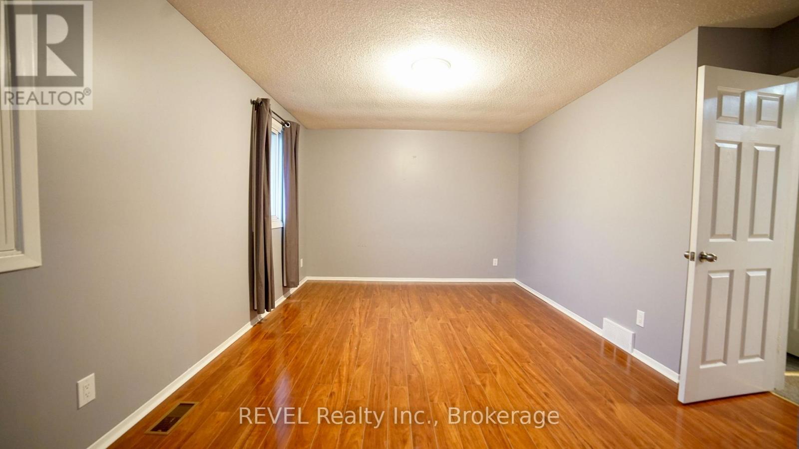 32 Vintage Crescent, St. Catharines, Ontario  L2S 3C3 - Photo 12 - X12939150