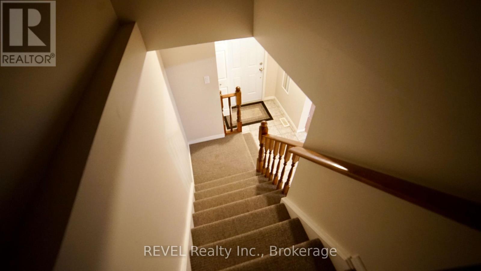 32 Vintage Crescent, St. Catharines, Ontario  L2S 3C3 - Photo 18 - X12939150