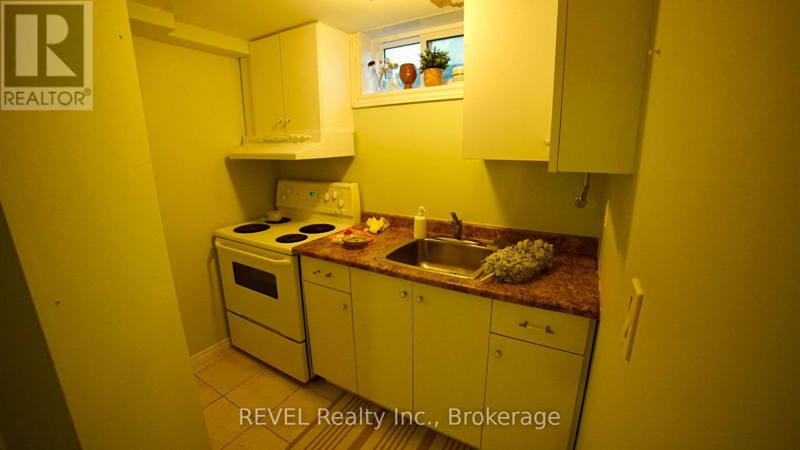 32 Vintage Crescent, St. Catharines, Ontario  L2S 3C3 - Photo 21 - X12939150